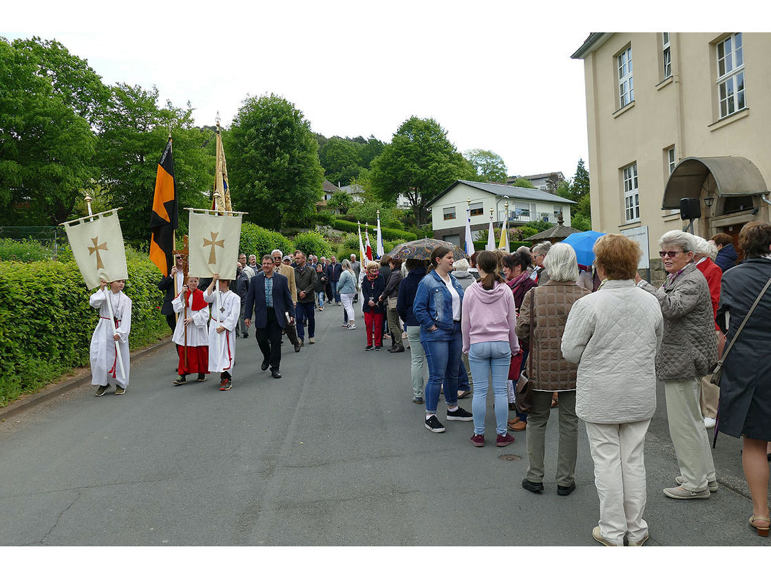 Bittprozession an Christi Himmelfahrt (Foto: Karl-Franz Thiede)